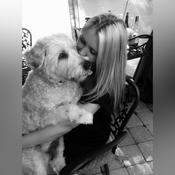 Meet your Posher, Maitlyn - Picture 2 of 13